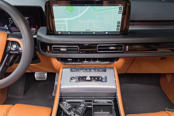 2025 Lincoln Aviator с пробегом 7 758 км