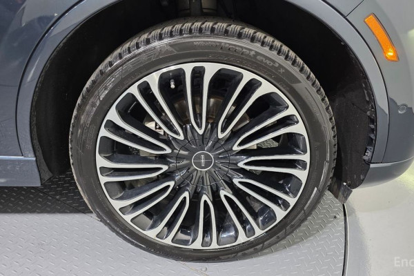 2021 Lincoln Aviator с пробегом 81 716 км