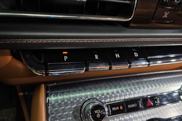 2021 Lincoln Aviator с пробегом 81 716 км