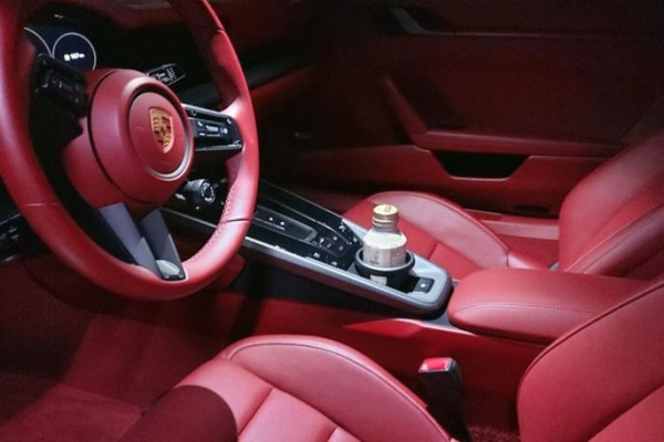 2020 Porsche 911 с пробегом 34 500 км