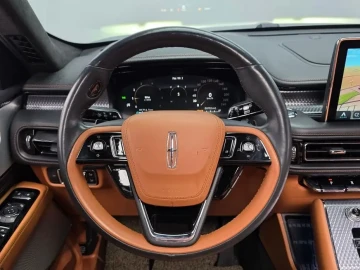2021 Lincoln Aviator с пробегом 81 716 км