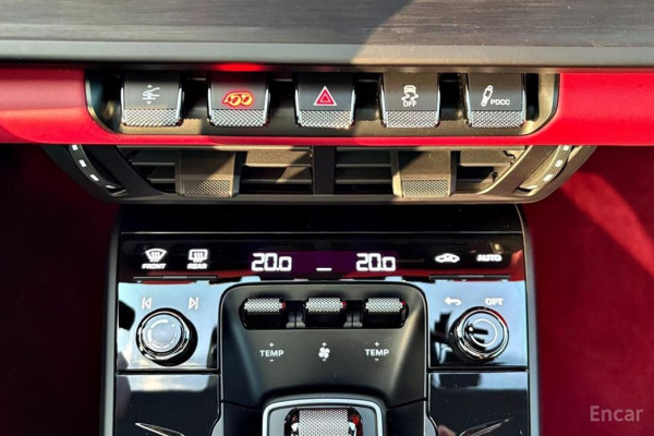 2025 Porsche 911 с пробегом 2 550 км