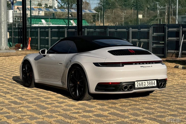 2020 Porsche 911 с пробегом 49 550 км