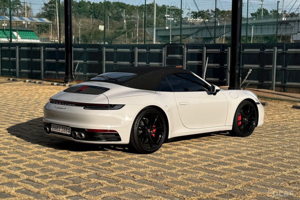 2020 Porsche 911 с пробегом 49 550 км
