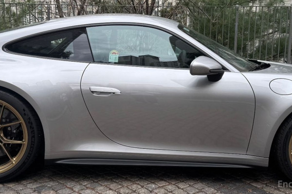 2026 Porsche 911 GT3 с пробегом 27 км