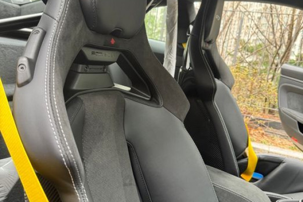 2026 Porsche 911 GT3 с пробегом 27 км