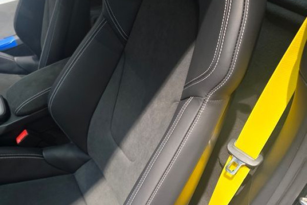 2025 Porsche 911 GT3 с пробегом 200 км