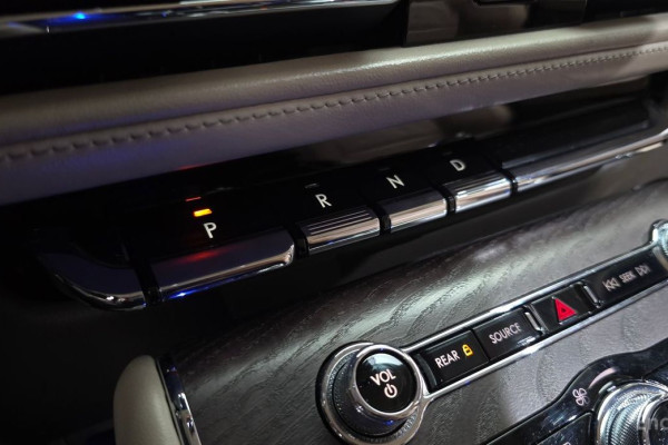 2022 Lincoln Aviator с пробегом 62 191 км