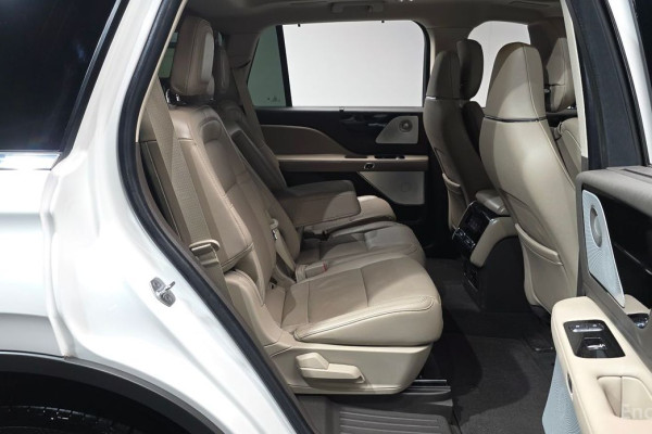 2022 Lincoln Aviator с пробегом 62 191 км