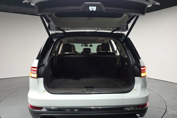 2022 Lincoln Aviator с пробегом 62 191 км