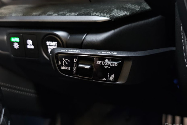 2025 Porsche 911 с пробегом 50 км