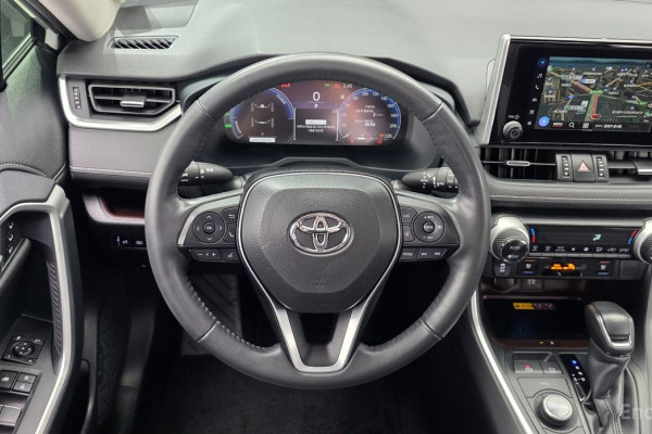 2024 Toyota RAV4 с пробегом 25 726 км