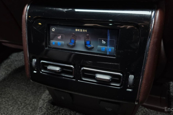 2021 Lincoln Aviator с пробегом 122 988 км