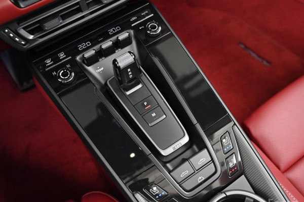 2024 Porsche 911 с пробегом 17 250 км