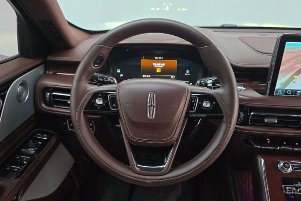 2021 Lincoln Aviator с пробегом 122 988 км