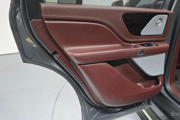 2021 Lincoln Aviator с пробегом 122 988 км