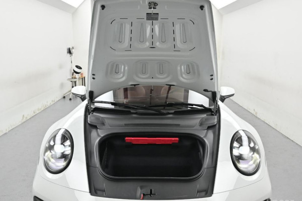 2024 Porsche 911 с пробегом 17 250 км