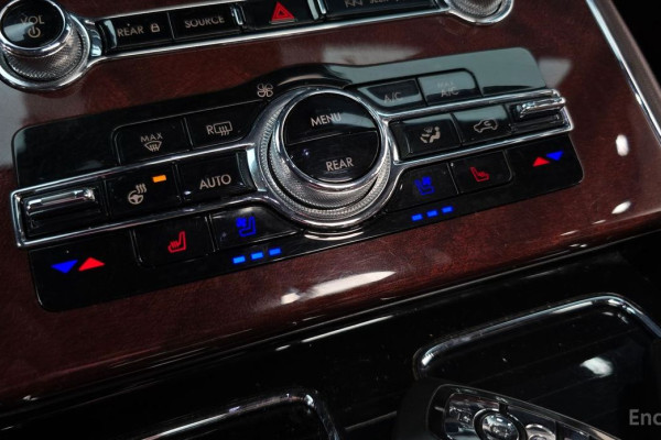 2021 Lincoln Aviator с пробегом 122 988 км