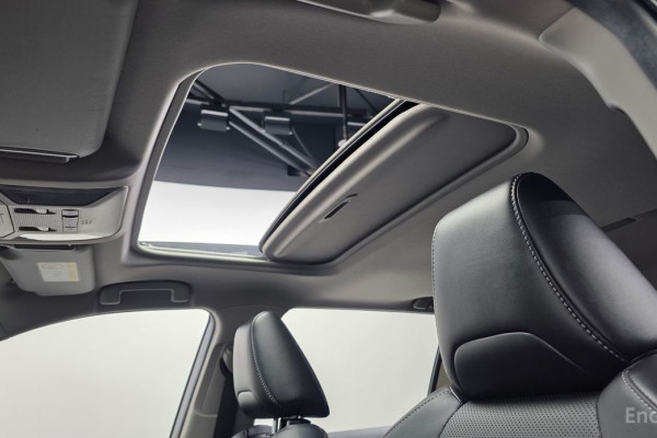 2022 Toyota RAV4 с пробегом 80 053 км