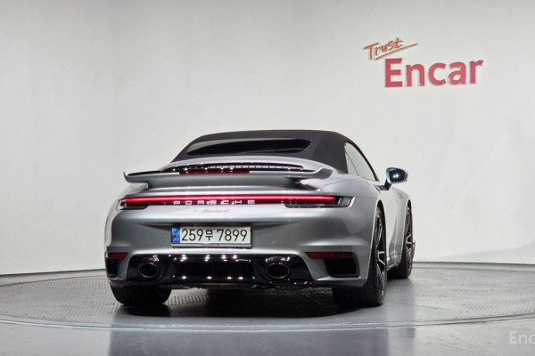 2022 Porsche 911 с пробегом 29 298 км