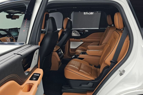 2023 Lincoln Aviator с пробегом 47 781 км