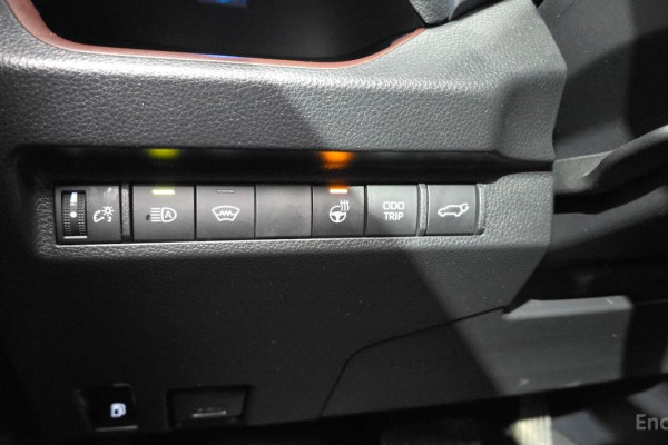 2023 Toyota RAV4 с пробегом 32 231 км