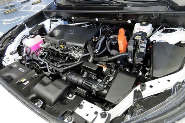 2024 Toyota RAV4 с пробегом 11 431 км