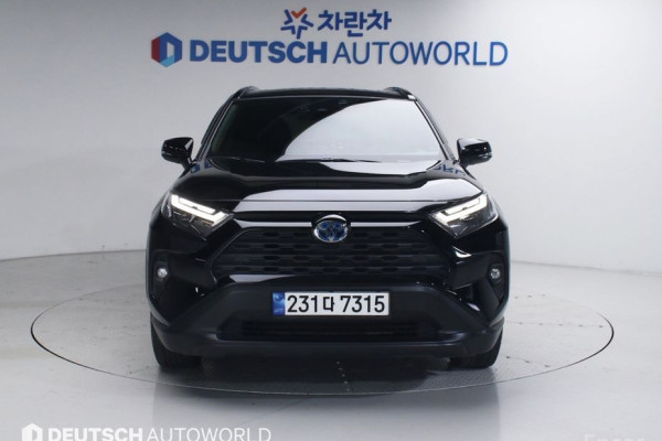 2022 Toyota RAV4 с пробегом 57 315 км