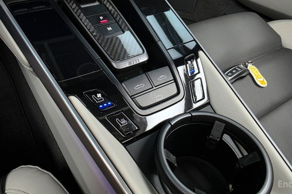 2022 Porsche 911 с пробегом 29 298 км