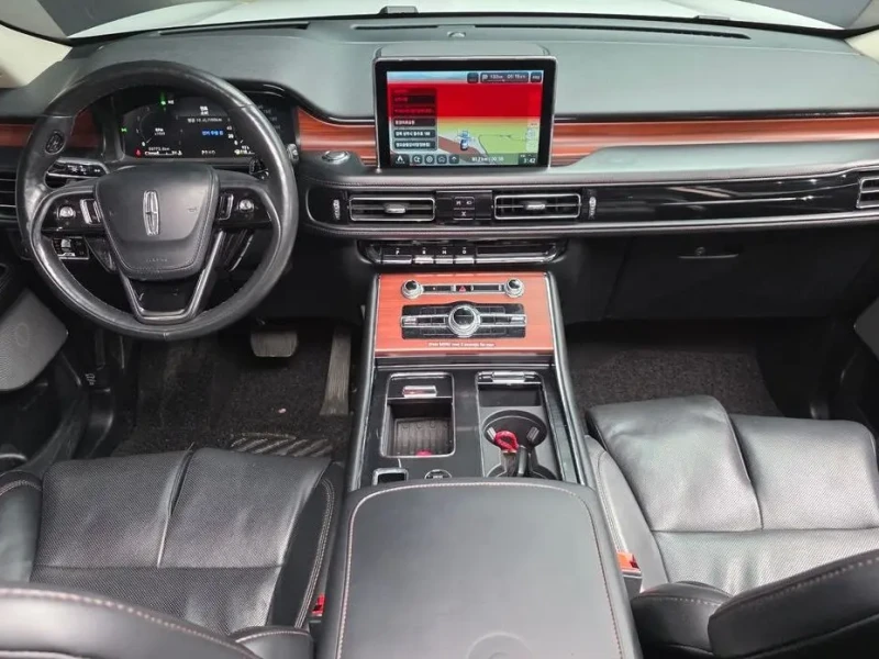 2021 Lincoln Aviator с пробегом 50 772 км