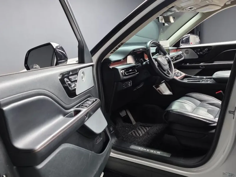 2021 Lincoln Aviator с пробегом 50 772 км