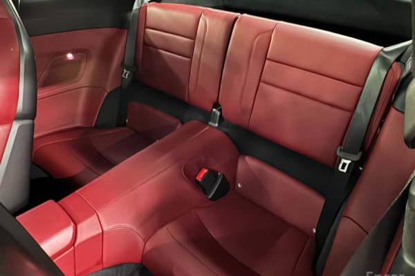 2020 Porsche 911 с пробегом 51 000 км