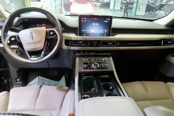 2023 Lincoln Aviator с пробегом 49 800 км