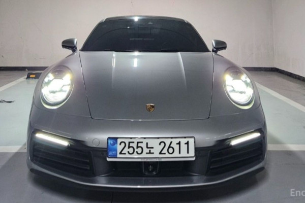 2021 Porsche 911 с пробегом 37 000 км