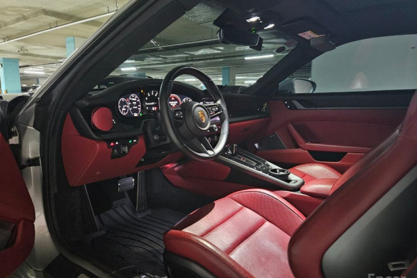 2021 Porsche 911 с пробегом 37 000 км