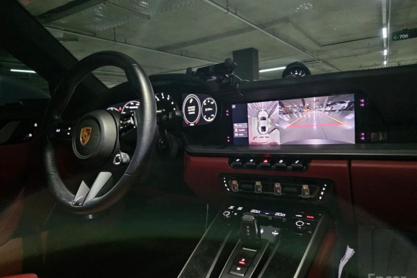 2021 Porsche 911 с пробегом 37 000 км