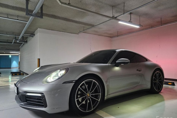 2021 Porsche 911 с пробегом 37 000 км