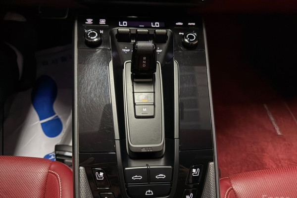 2020 Porsche 911 с пробегом 32 781 км