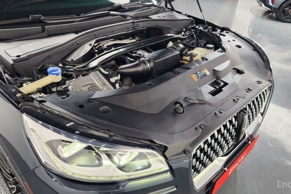 2022 Lincoln Aviator с пробегом 44 646 км