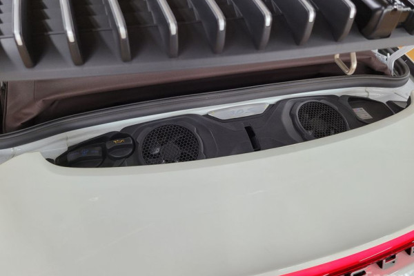 2020 Porsche 911 с пробегом 38 900 км