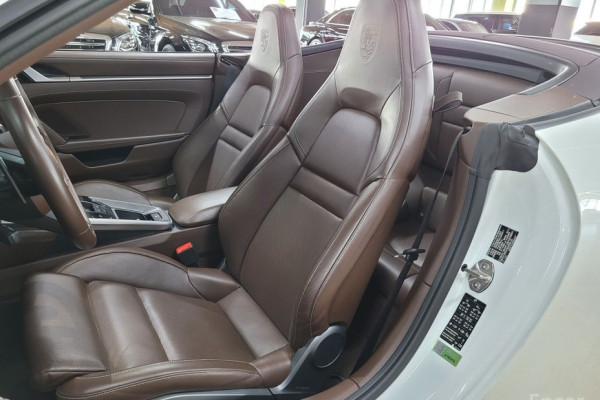 2020 Porsche 911 с пробегом 38 900 км