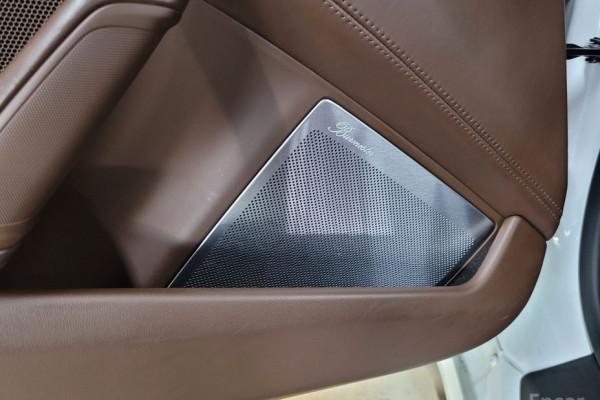 2020 Porsche 911 с пробегом 38 900 км