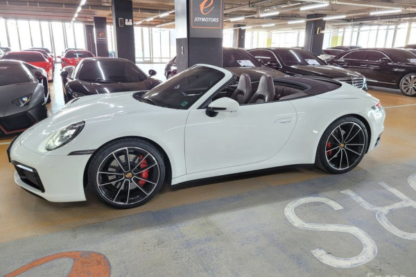 2020 Porsche 911 с пробегом 38 900 км