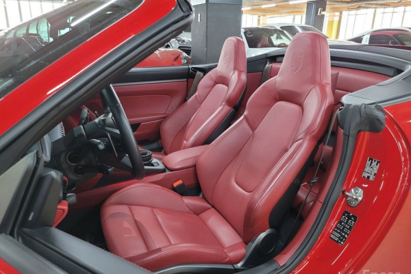 2020 Porsche 911 с пробегом 22 000 км