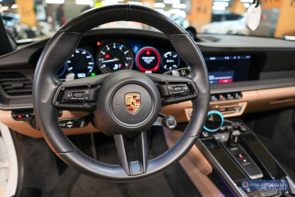 2021 Porsche 911 с пробегом 19 400 км