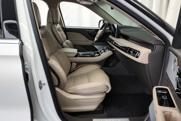 2023 Lincoln Aviator с пробегом 25 540 км