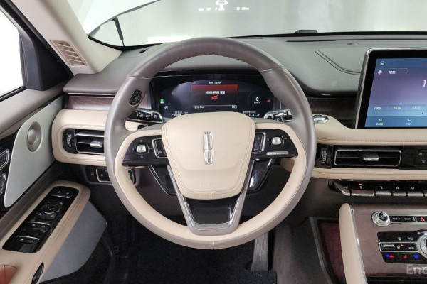 2023 Lincoln Aviator с пробегом 25 540 км