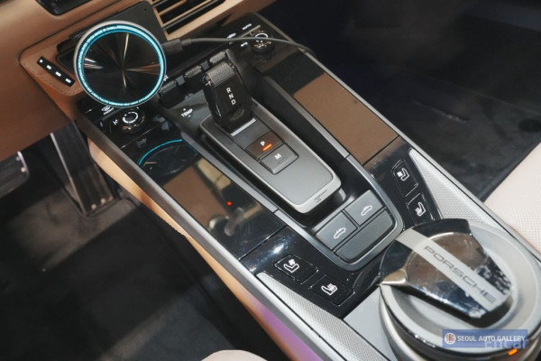 2021 Porsche 911 с пробегом 19 400 км