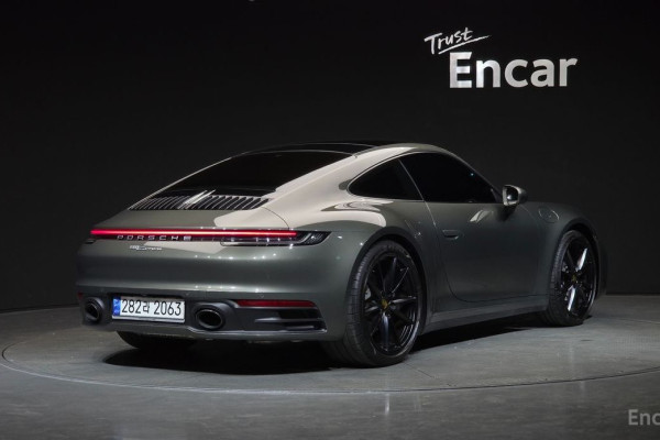 2021 Porsche 911 с пробегом 14 017 км