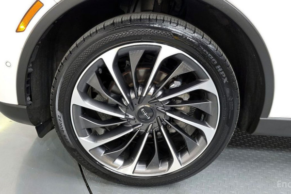 2021 Lincoln Aviator с пробегом 43 587 км